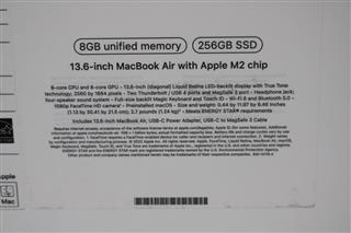 APPLE MACBOOK AIR A2681 - 8GB - 256GB - M2 CHIP - 2022 - 13.6